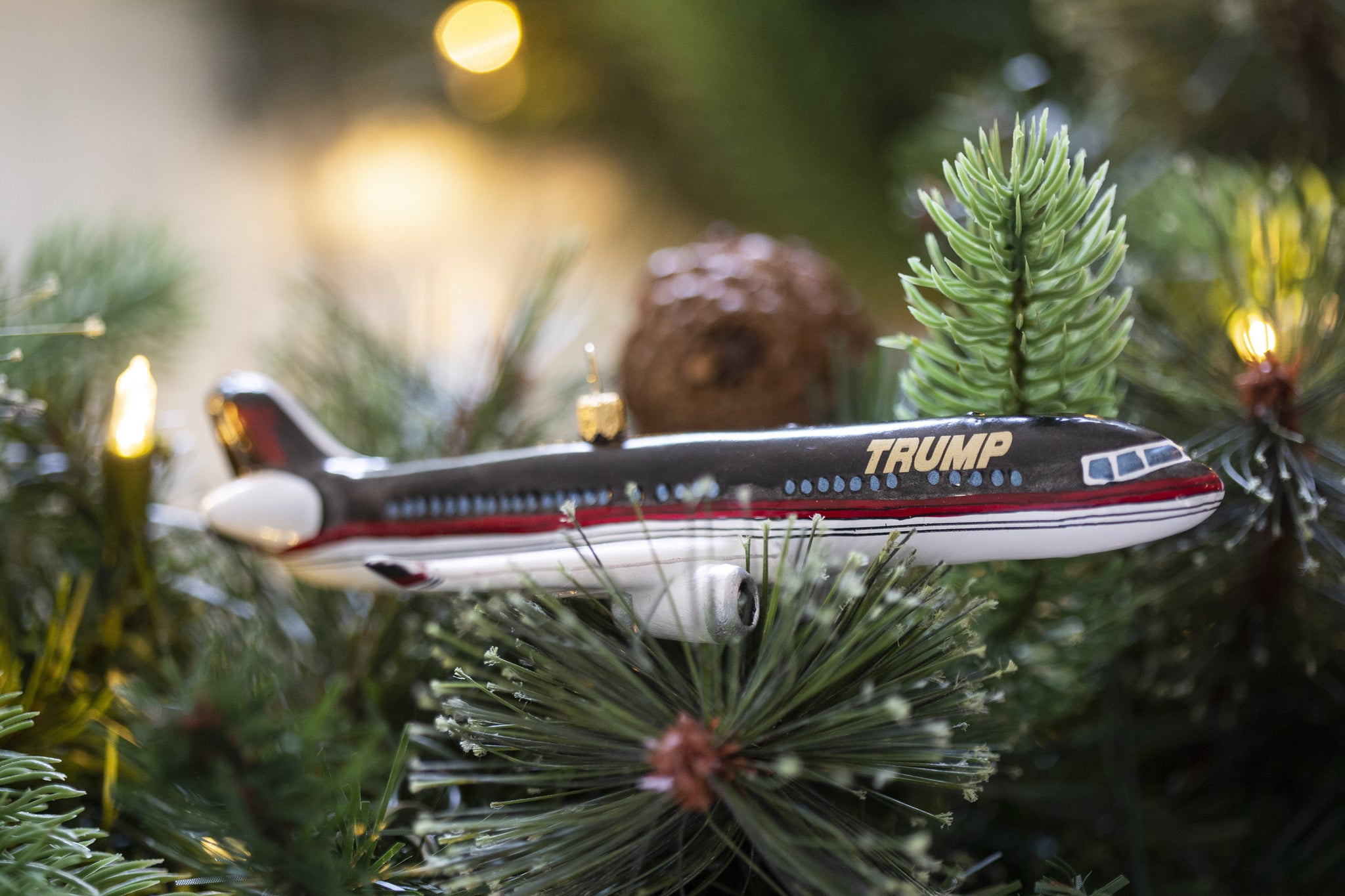 Trump 757 Airplane Ornament